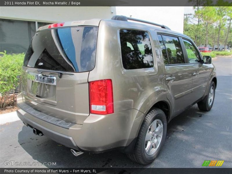 Mocha Metallic / Beige 2011 Honda Pilot EX