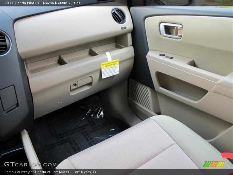Mocha Metallic / Beige 2011 Honda Pilot EX