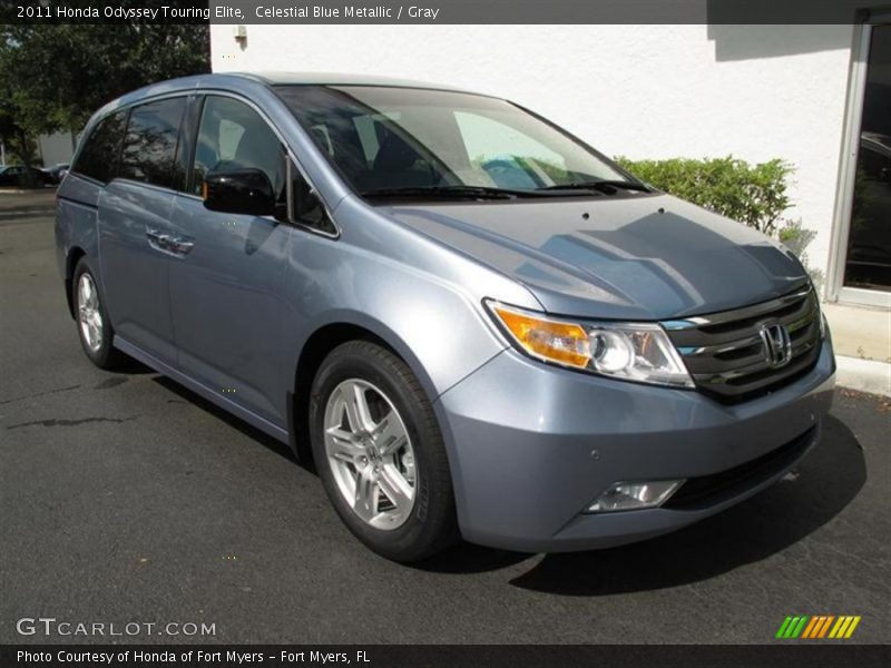 Front 3/4 View of 2011 Odyssey Touring Elite