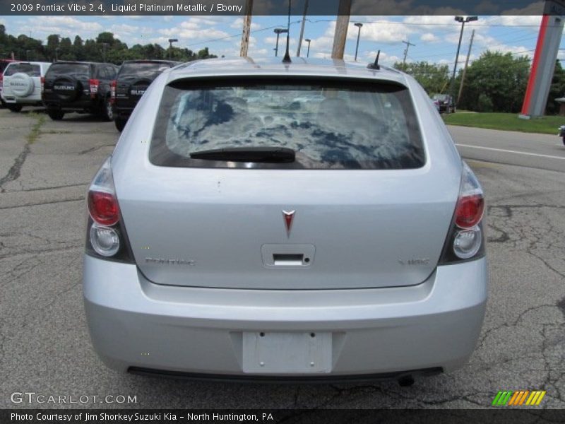 Liquid Platinum Metallic / Ebony 2009 Pontiac Vibe 2.4