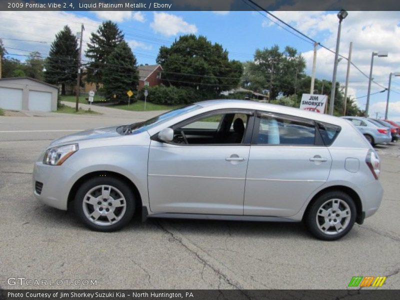 Liquid Platinum Metallic / Ebony 2009 Pontiac Vibe 2.4