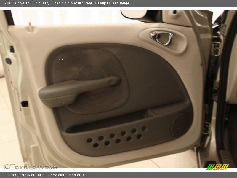 Linen Gold Metallic Pearl / Taupe/Pearl Beige 2005 Chrysler PT Cruiser