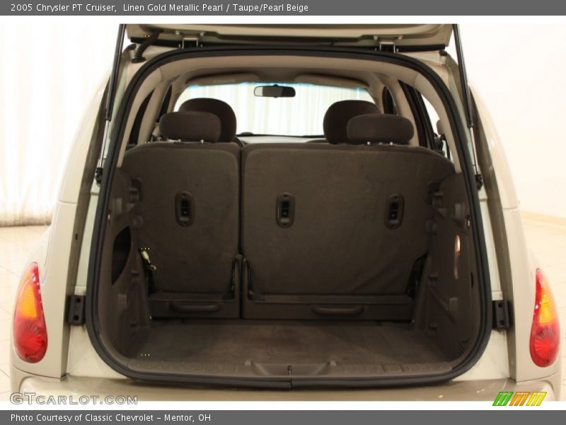 Linen Gold Metallic Pearl / Taupe/Pearl Beige 2005 Chrysler PT Cruiser