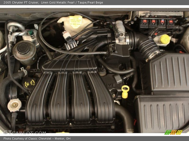 Linen Gold Metallic Pearl / Taupe/Pearl Beige 2005 Chrysler PT Cruiser