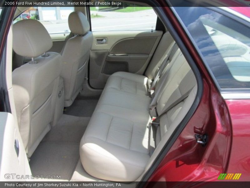 Merlot Metallic / Pebble Beige 2006 Ford Five Hundred Limited