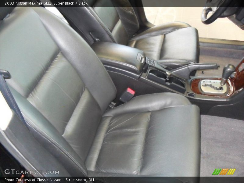 Super Black / Black 2003 Nissan Maxima GLE