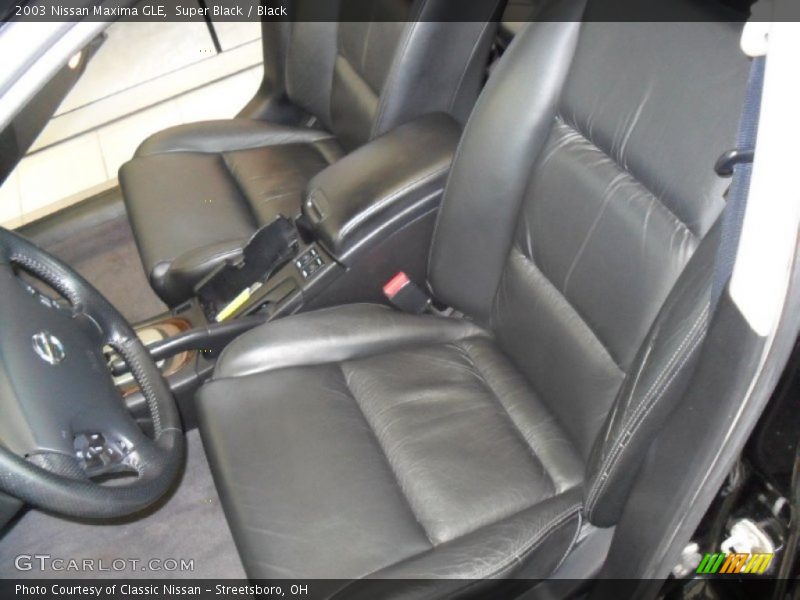 Super Black / Black 2003 Nissan Maxima GLE