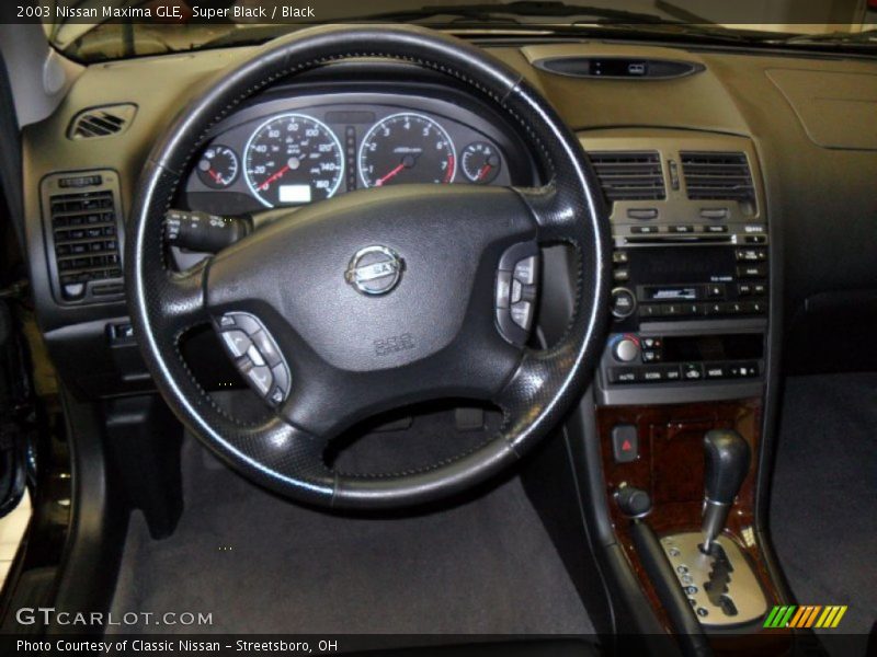 Super Black / Black 2003 Nissan Maxima GLE