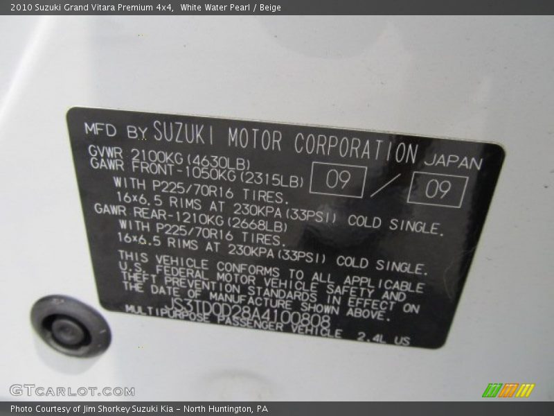 White Water Pearl / Beige 2010 Suzuki Grand Vitara Premium 4x4