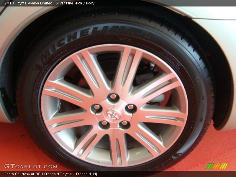 Silver Pine Mica / Ivory 2010 Toyota Avalon Limited