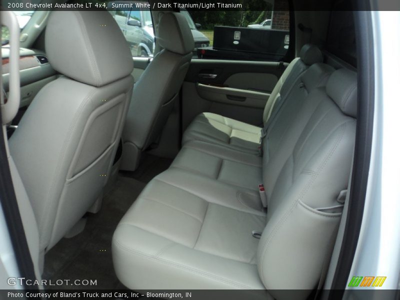 Summit White / Dark Titanium/Light Titanium 2008 Chevrolet Avalanche LT 4x4