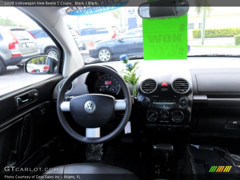 Black / Black 2008 Volkswagen New Beetle S Coupe