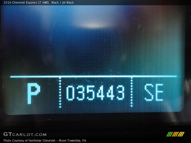 Black / Jet Black 2010 Chevrolet Equinox LT AWD