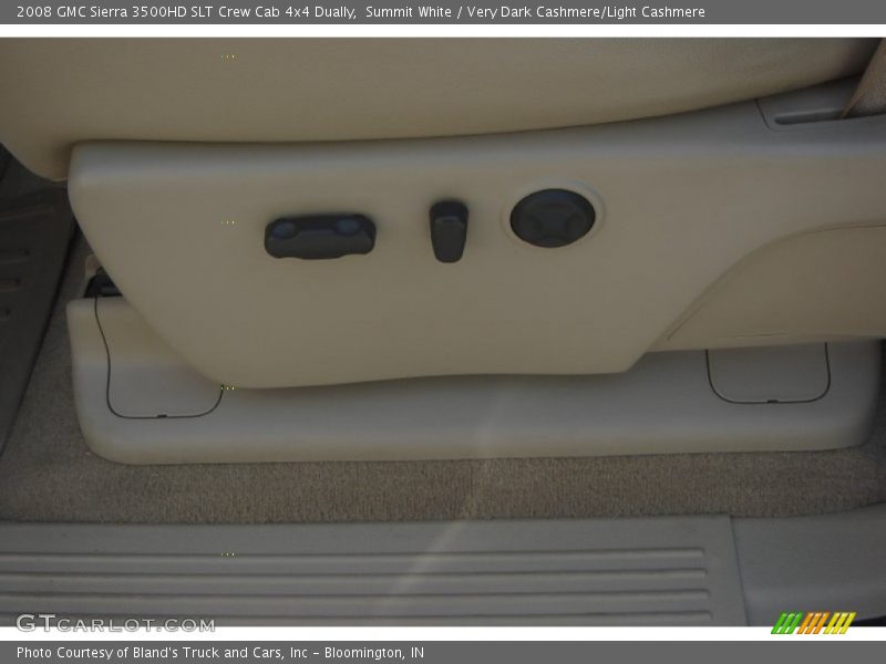 Summit White / Very Dark Cashmere/Light Cashmere 2008 GMC Sierra 3500HD SLT Crew Cab 4x4 Dually