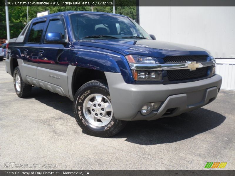 Indigo Blue Metallic / Graphite 2002 Chevrolet Avalanche 4WD