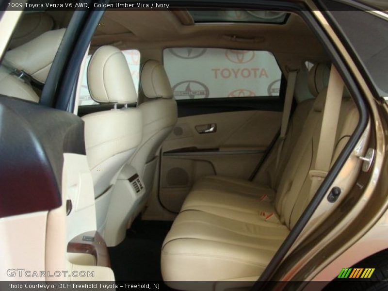 Golden Umber Mica / Ivory 2009 Toyota Venza V6 AWD