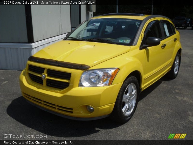 Solar Yellow / Pastel Slate Gray/Yellow 2007 Dodge Caliber SXT