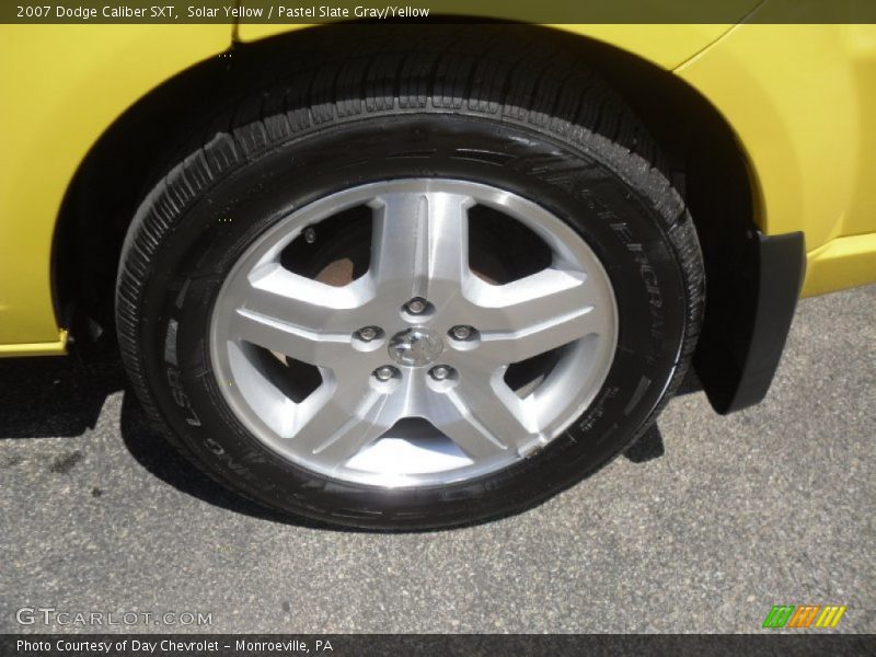 Solar Yellow / Pastel Slate Gray/Yellow 2007 Dodge Caliber SXT