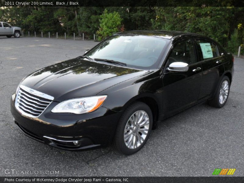 Black / Black 2011 Chrysler 200 Limited