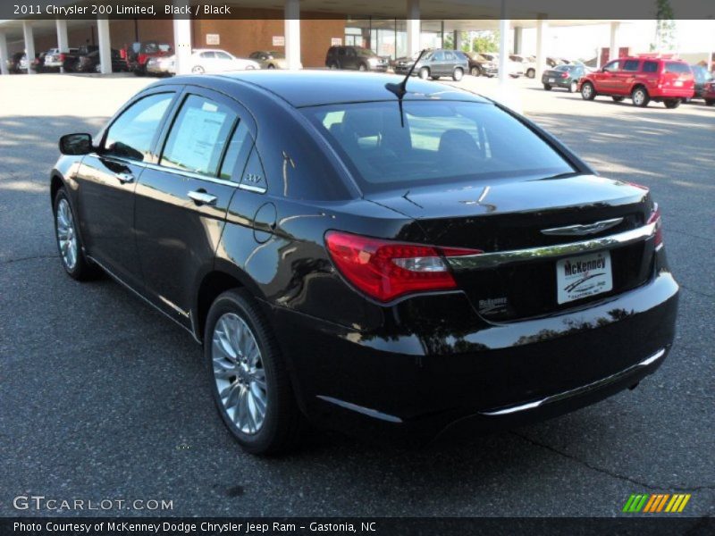Black / Black 2011 Chrysler 200 Limited