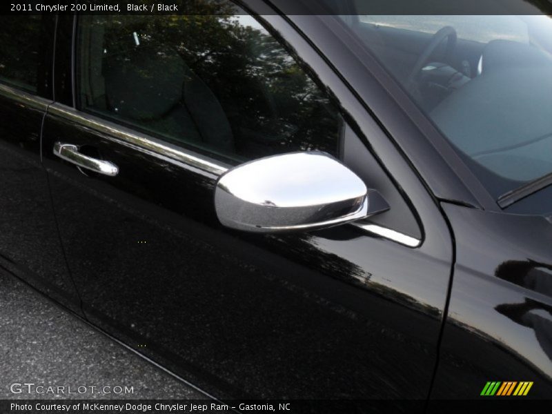 Black / Black 2011 Chrysler 200 Limited