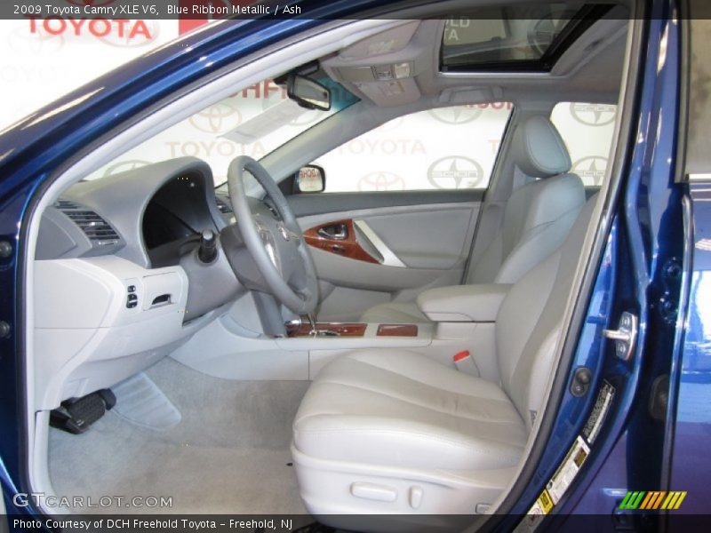 Blue Ribbon Metallic / Ash 2009 Toyota Camry XLE V6