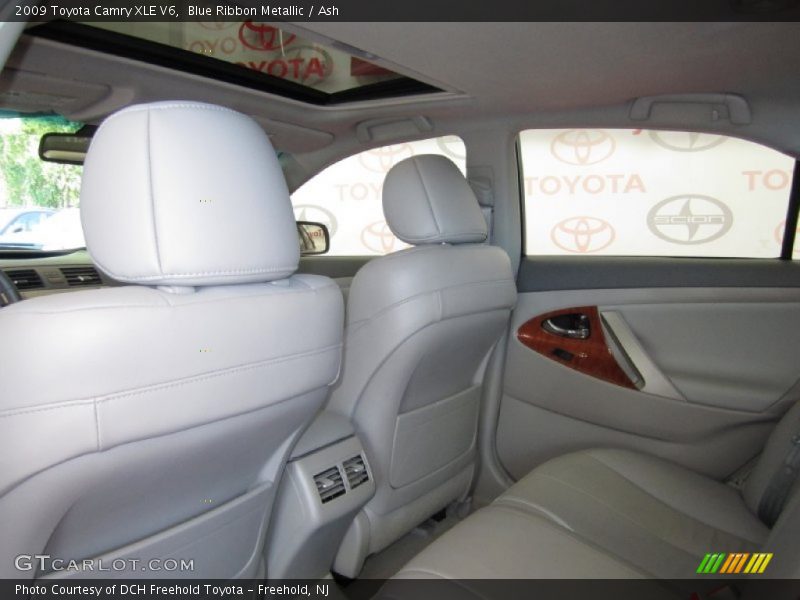 Blue Ribbon Metallic / Ash 2009 Toyota Camry XLE V6