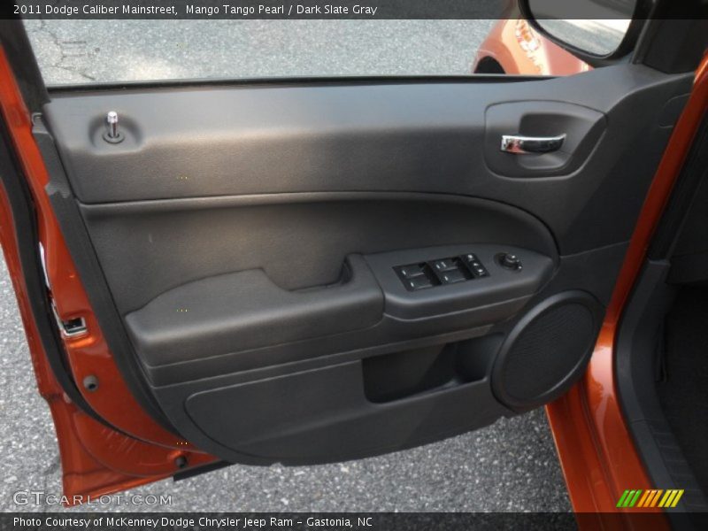 Mango Tango Pearl / Dark Slate Gray 2011 Dodge Caliber Mainstreet