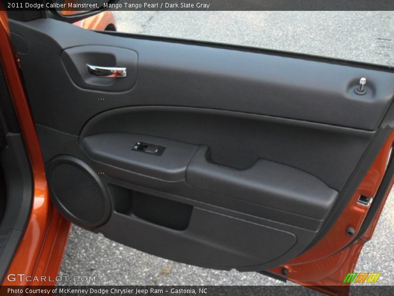 Mango Tango Pearl / Dark Slate Gray 2011 Dodge Caliber Mainstreet