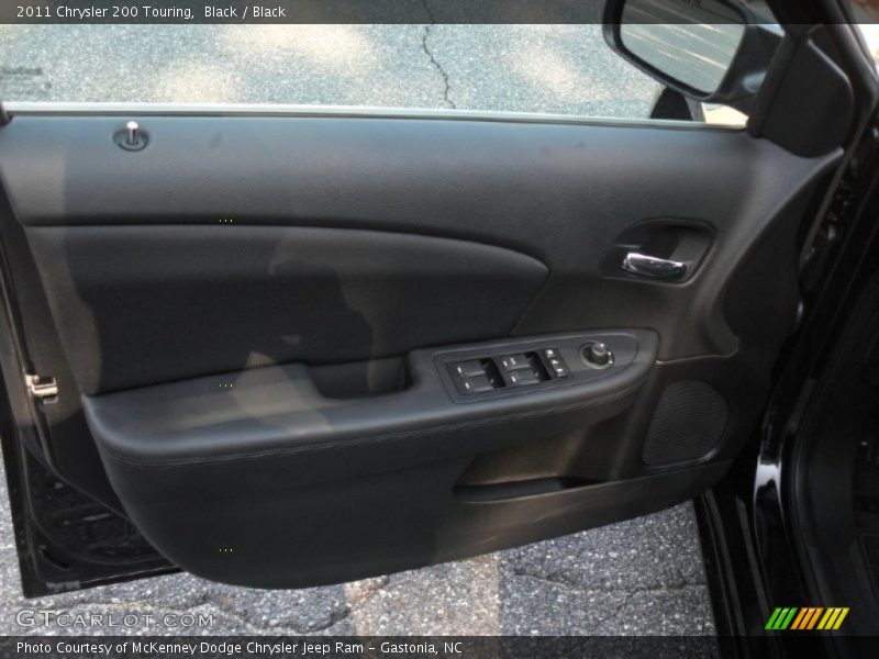 Black / Black 2011 Chrysler 200 Touring