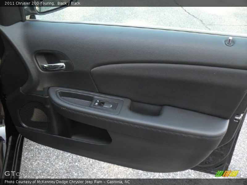 Black / Black 2011 Chrysler 200 Touring