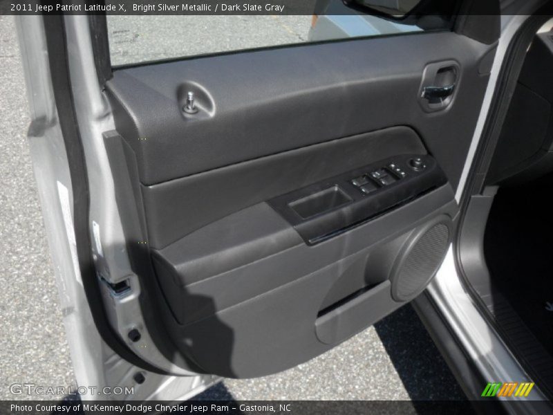 Bright Silver Metallic / Dark Slate Gray 2011 Jeep Patriot Latitude X
