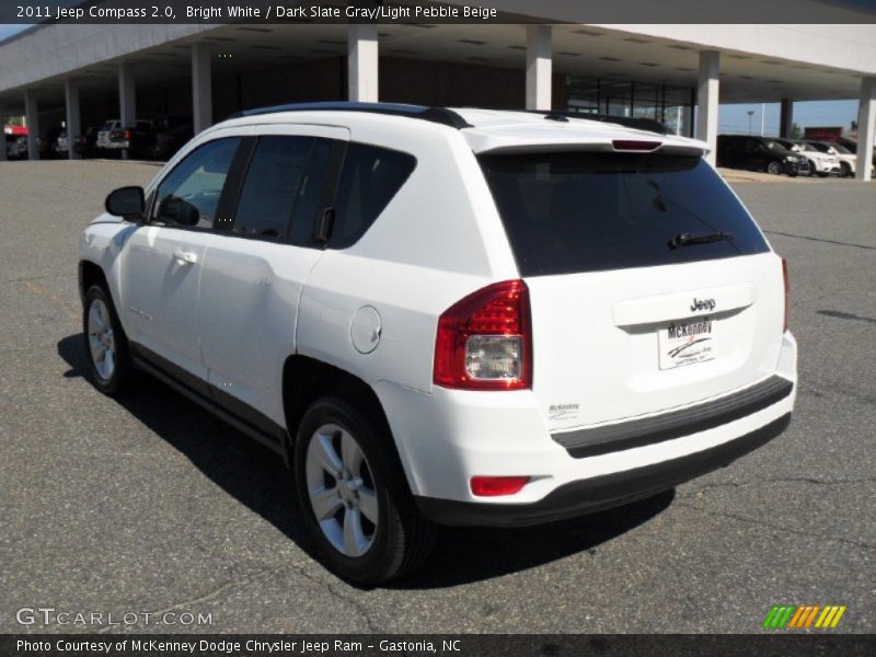 Bright White / Dark Slate Gray/Light Pebble Beige 2011 Jeep Compass 2.0