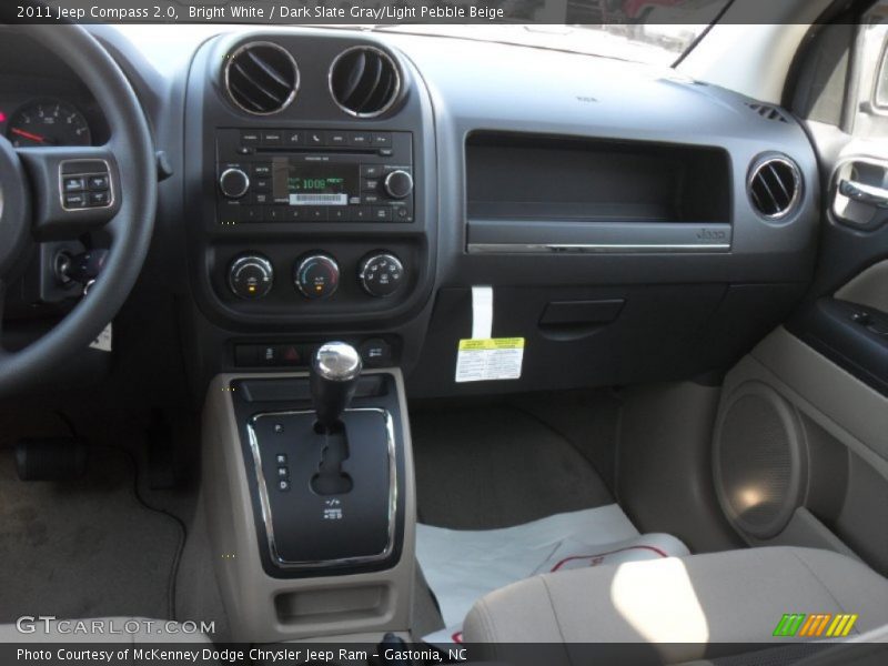 Bright White / Dark Slate Gray/Light Pebble Beige 2011 Jeep Compass 2.0