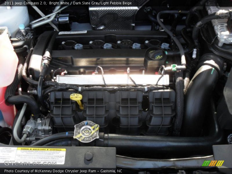 Bright White / Dark Slate Gray/Light Pebble Beige 2011 Jeep Compass 2.0