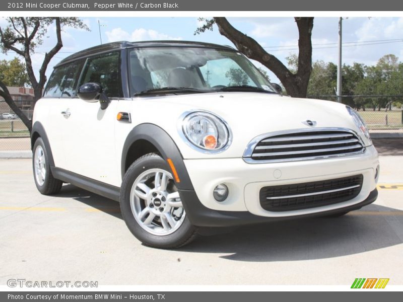 Pepper White / Carbon Black 2012 Mini Cooper Clubman