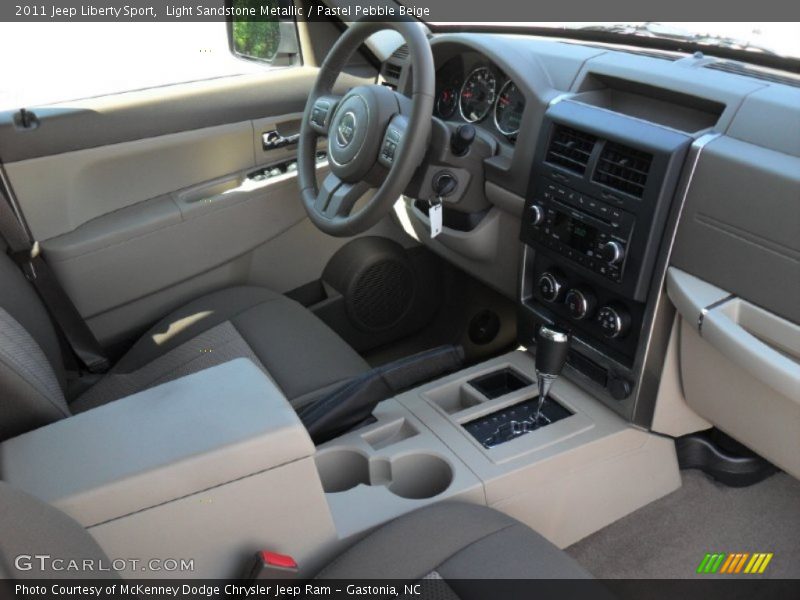 Light Sandstone Metallic / Pastel Pebble Beige 2011 Jeep Liberty Sport