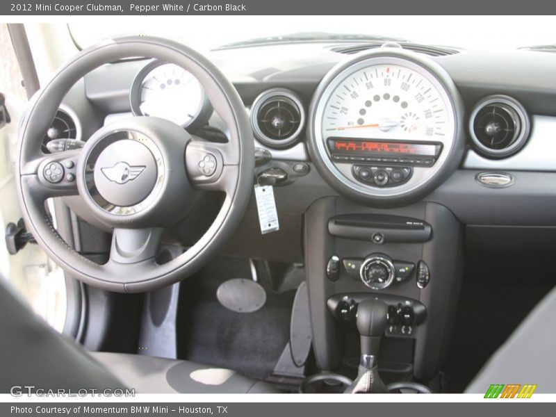 Pepper White / Carbon Black 2012 Mini Cooper Clubman