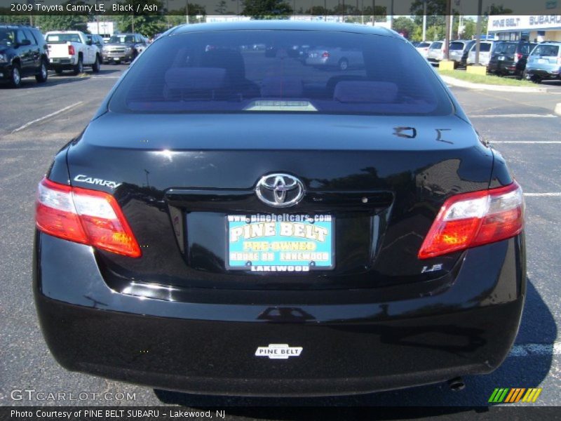 Black / Ash 2009 Toyota Camry LE