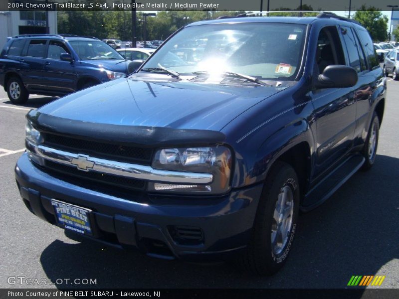Indigo Blue Metallic / Medium Pewter 2004 Chevrolet TrailBlazer LS 4x4