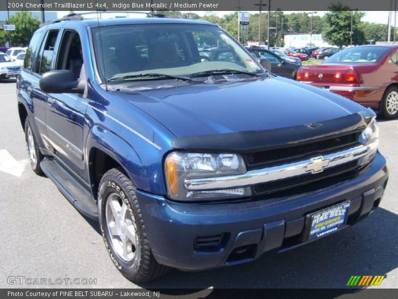 Indigo Blue Metallic / Medium Pewter 2004 Chevrolet TrailBlazer LS 4x4