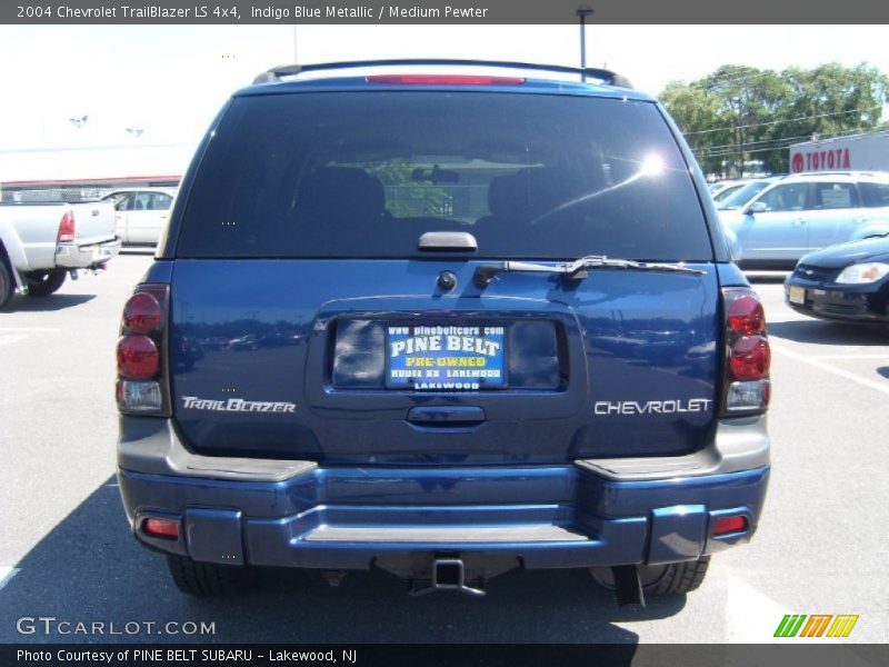 Indigo Blue Metallic / Medium Pewter 2004 Chevrolet TrailBlazer LS 4x4