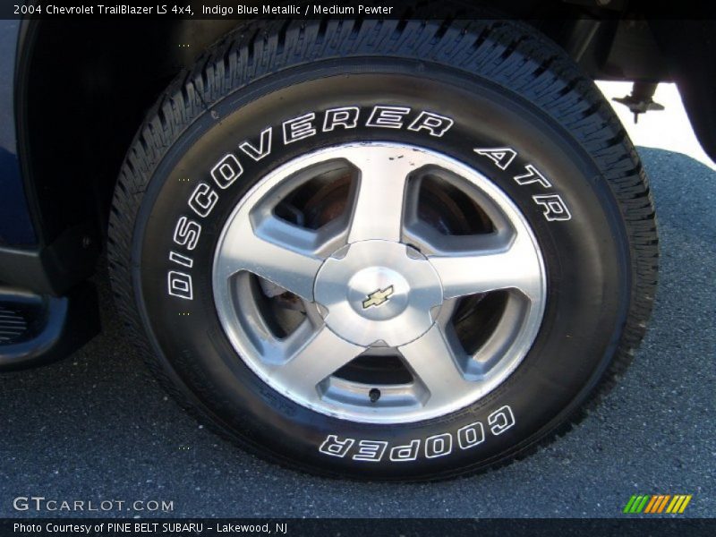 Indigo Blue Metallic / Medium Pewter 2004 Chevrolet TrailBlazer LS 4x4