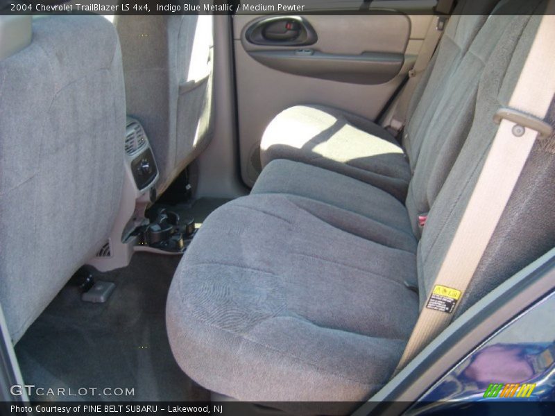 Indigo Blue Metallic / Medium Pewter 2004 Chevrolet TrailBlazer LS 4x4