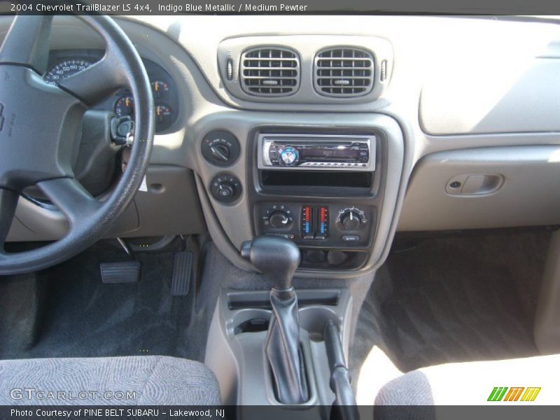 Indigo Blue Metallic / Medium Pewter 2004 Chevrolet TrailBlazer LS 4x4
