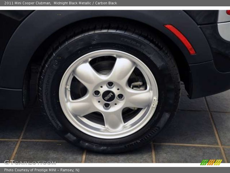 Midnight Black Metallic / Carbon Black 2011 Mini Cooper Clubman