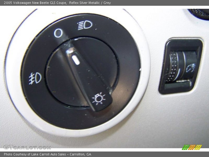 Reflex Silver Metallic / Grey 2005 Volkswagen New Beetle GLS Coupe