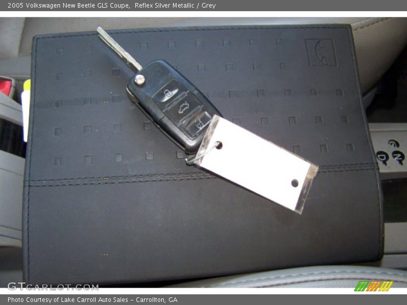 Reflex Silver Metallic / Grey 2005 Volkswagen New Beetle GLS Coupe