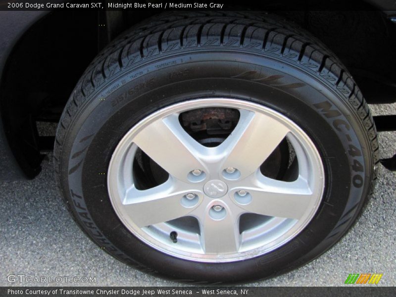 Midnight Blue Pearl / Medium Slate Gray 2006 Dodge Grand Caravan SXT