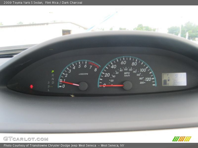 Flint Mica / Dark Charcoal 2009 Toyota Yaris S Sedan